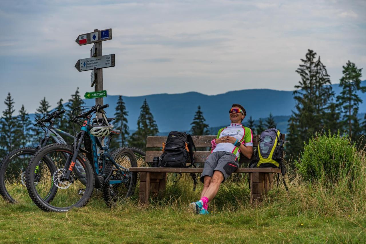 Wander Und Aktiv Hotel Roesslwirt Lam Luaran gambar