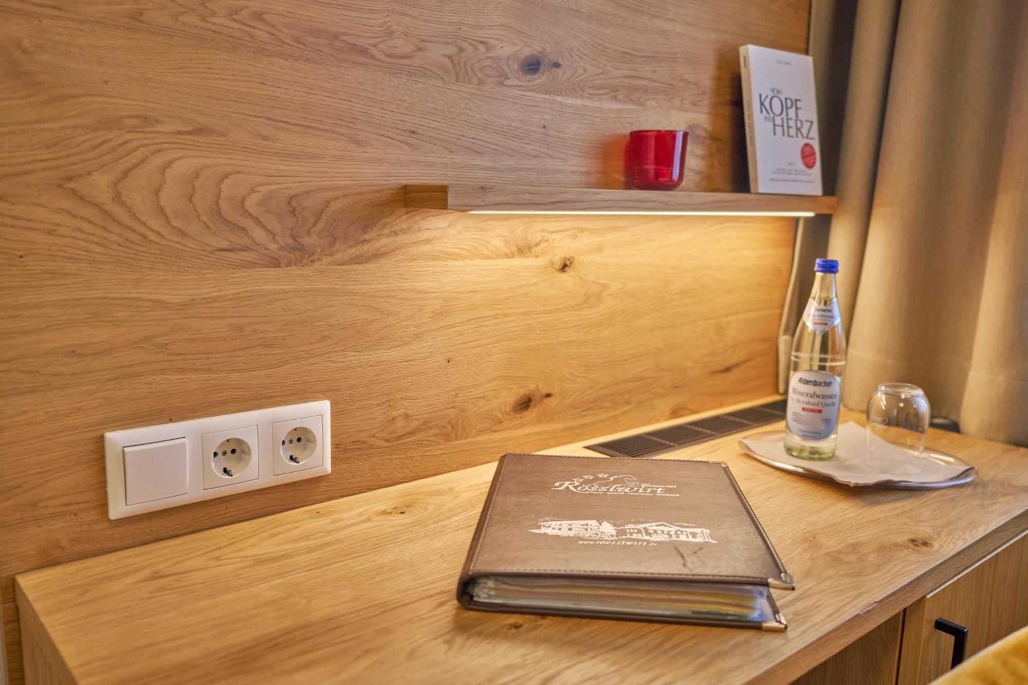 Wander Und Aktiv Hotel Roesslwirt Lam Luaran gambar