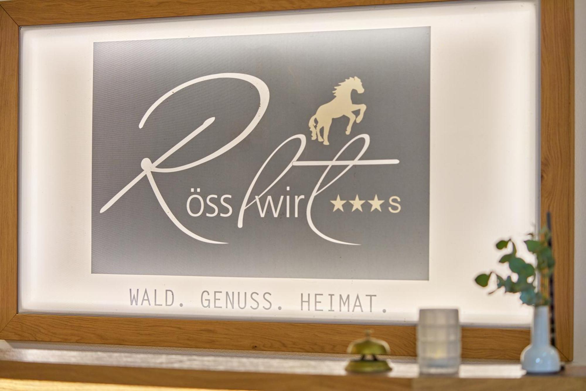 Wander Und Aktiv Hotel Roesslwirt Lam Luaran gambar
